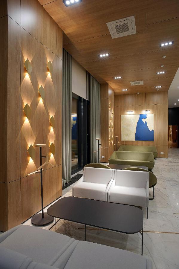 Neos Hotel 阿斯坦纳 外观 照片