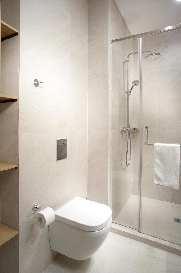 Neos Hotel 阿斯坦纳 外观 照片