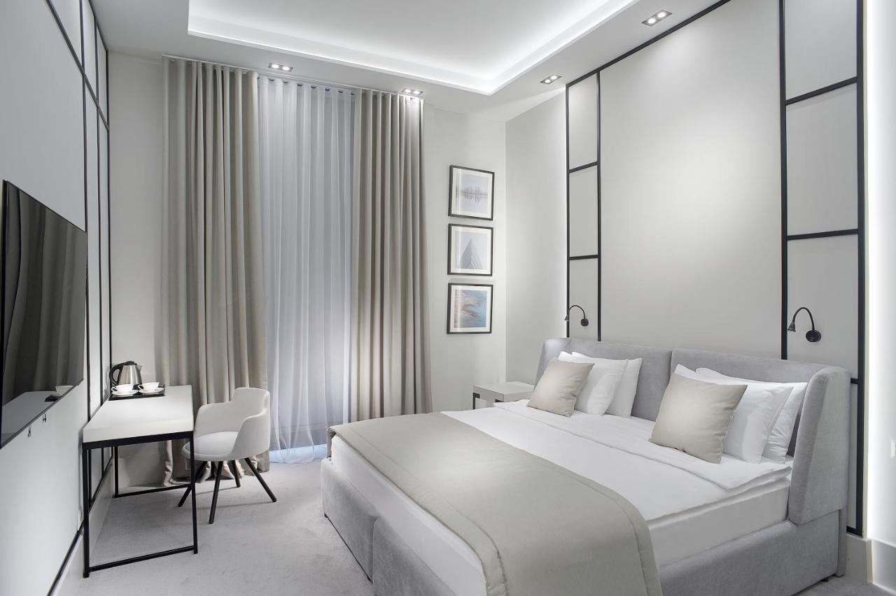 Neos Hotel 阿斯坦纳 外观 照片