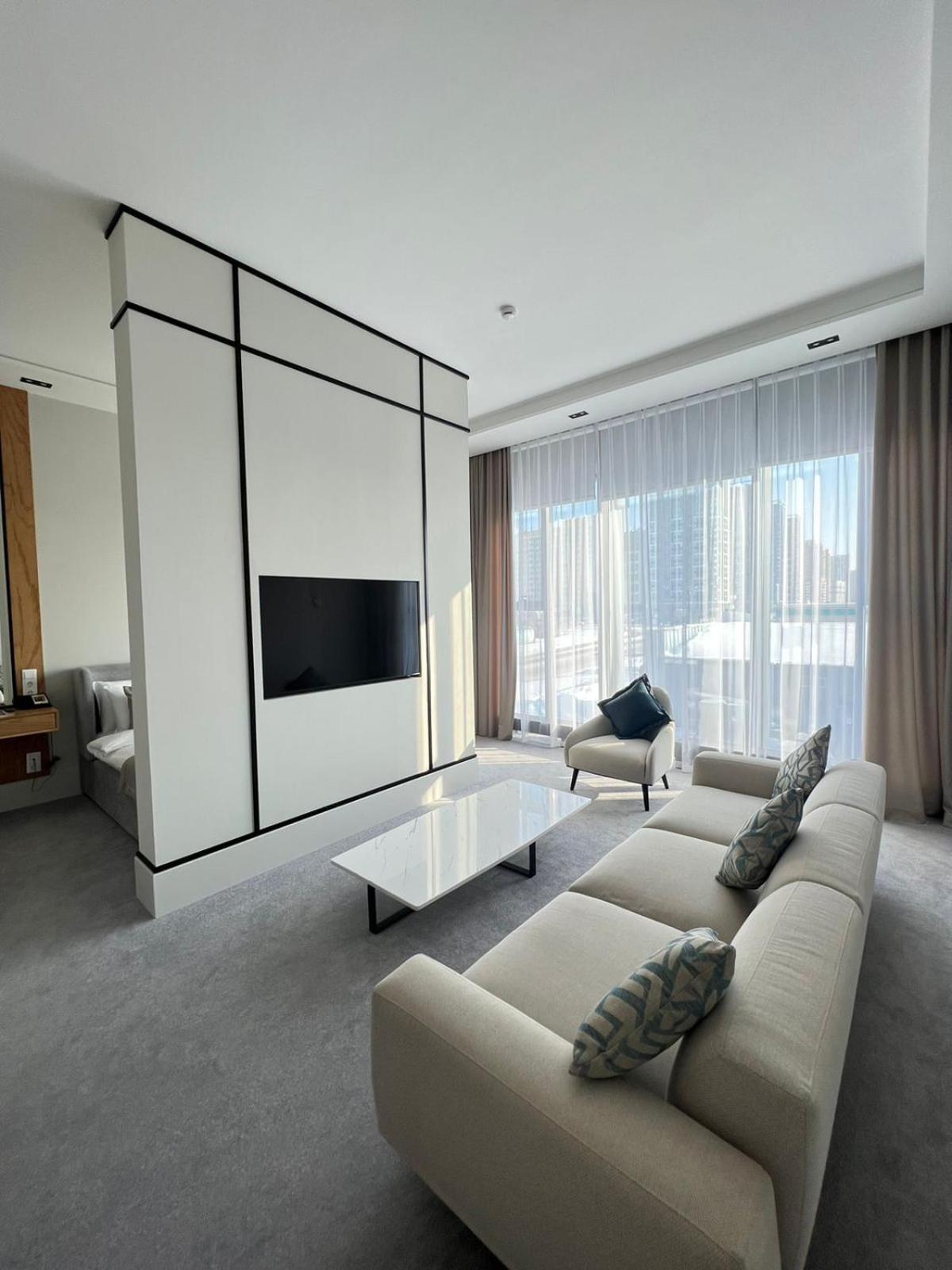 Neos Hotel 阿斯坦纳 外观 照片